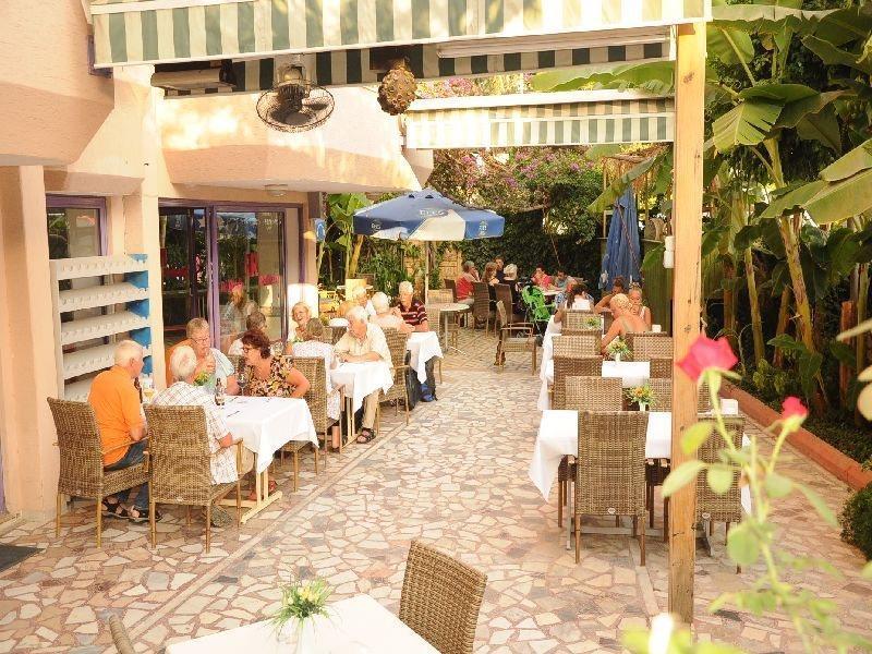 Rosella Hotel อลันยา ภายนอก รูปภาพ