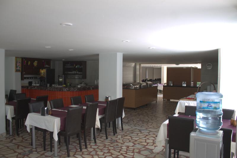 Rosella Hotel อลันยา ภายนอก รูปภาพ