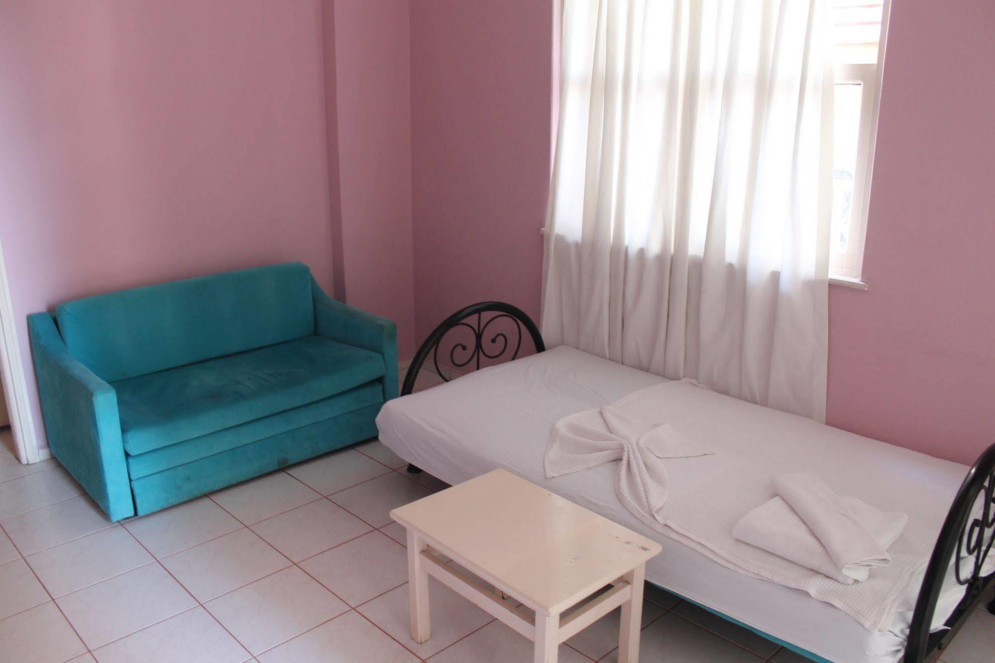Rosella Hotel อลันยา ภายนอก รูปภาพ